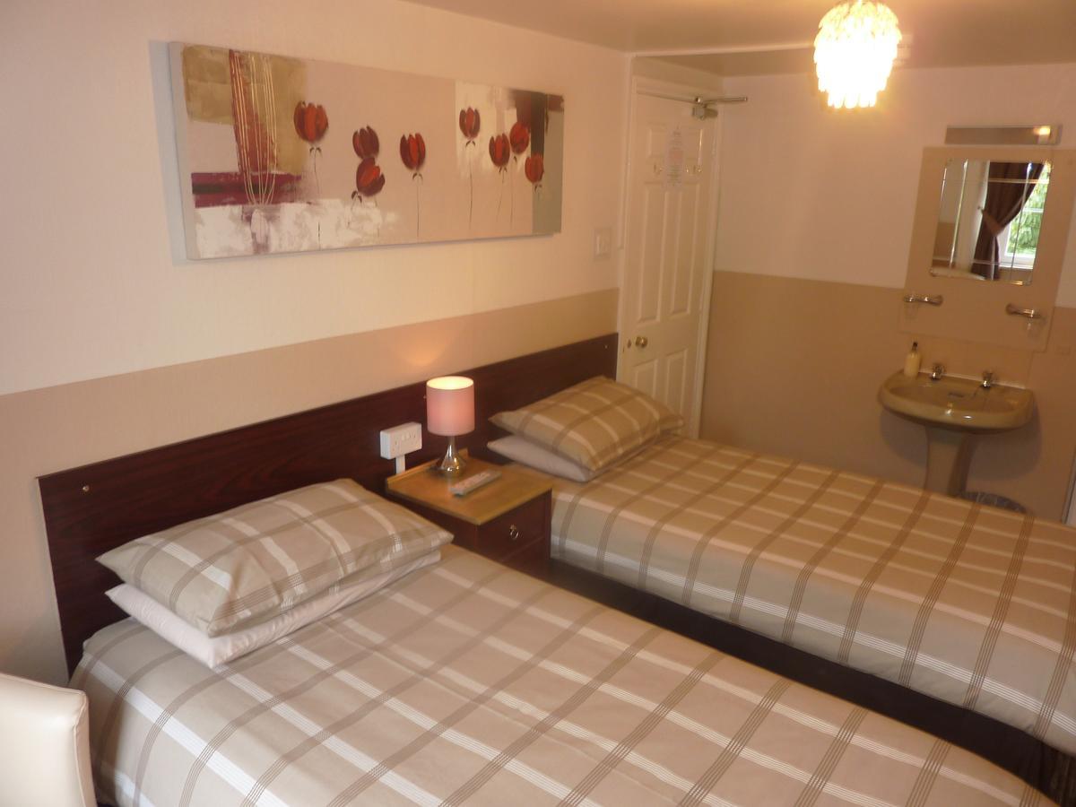 Spalite Hotel Глостер Экстерьер фото