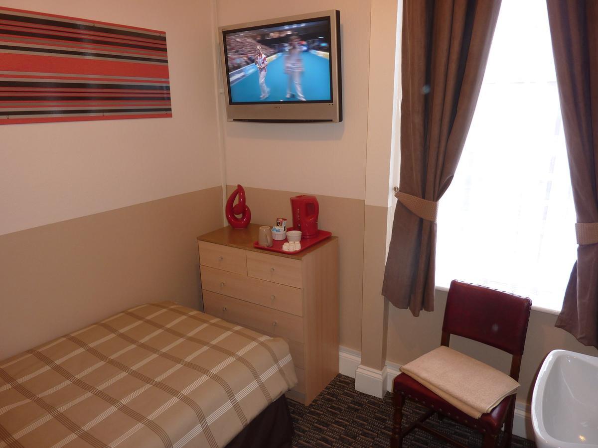 Spalite Hotel Глостер Экстерьер фото