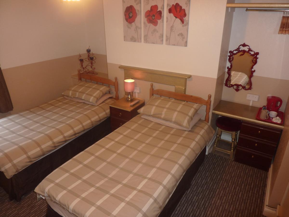 Spalite Hotel Глостер Экстерьер фото