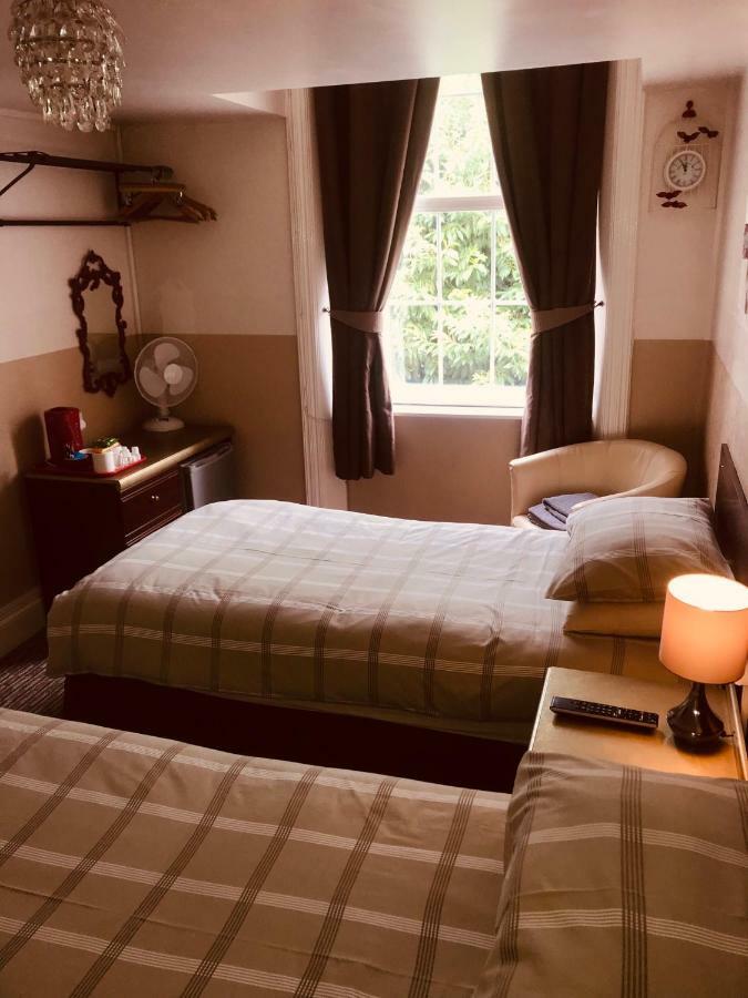 Spalite Hotel Глостер Экстерьер фото